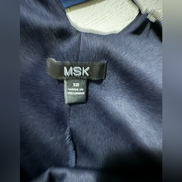 Navy dress with sparkle details for shoulder straps, cold shoulder design - Picture 5 of 6